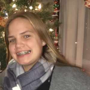 Meet your Posher, Abigail